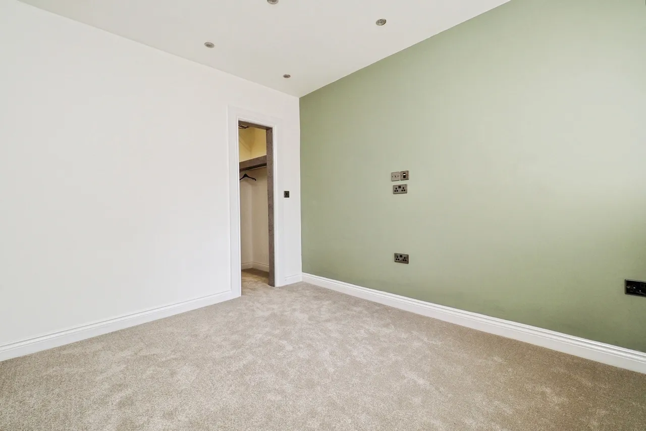 Collington Street, Beeston, Nottinghamshire, NG9, photo 24