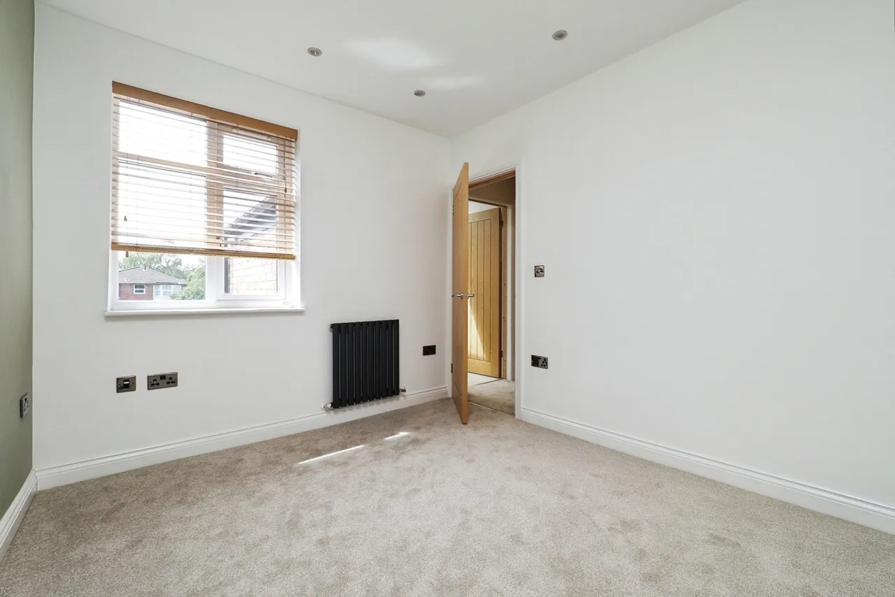 Collington Street, Beeston, Nottinghamshire, NG9, photo 26
