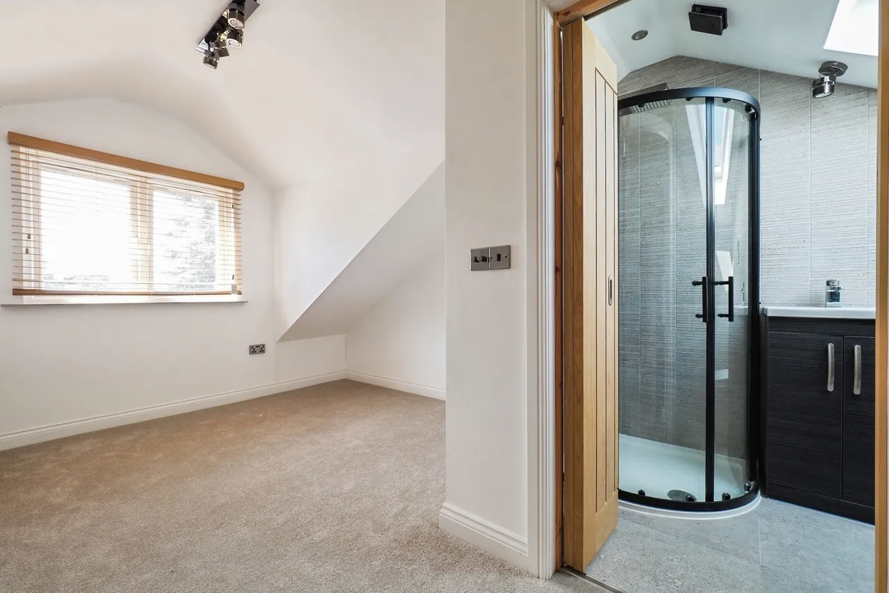 Collington Street, Beeston, Nottinghamshire, NG9, photo 15