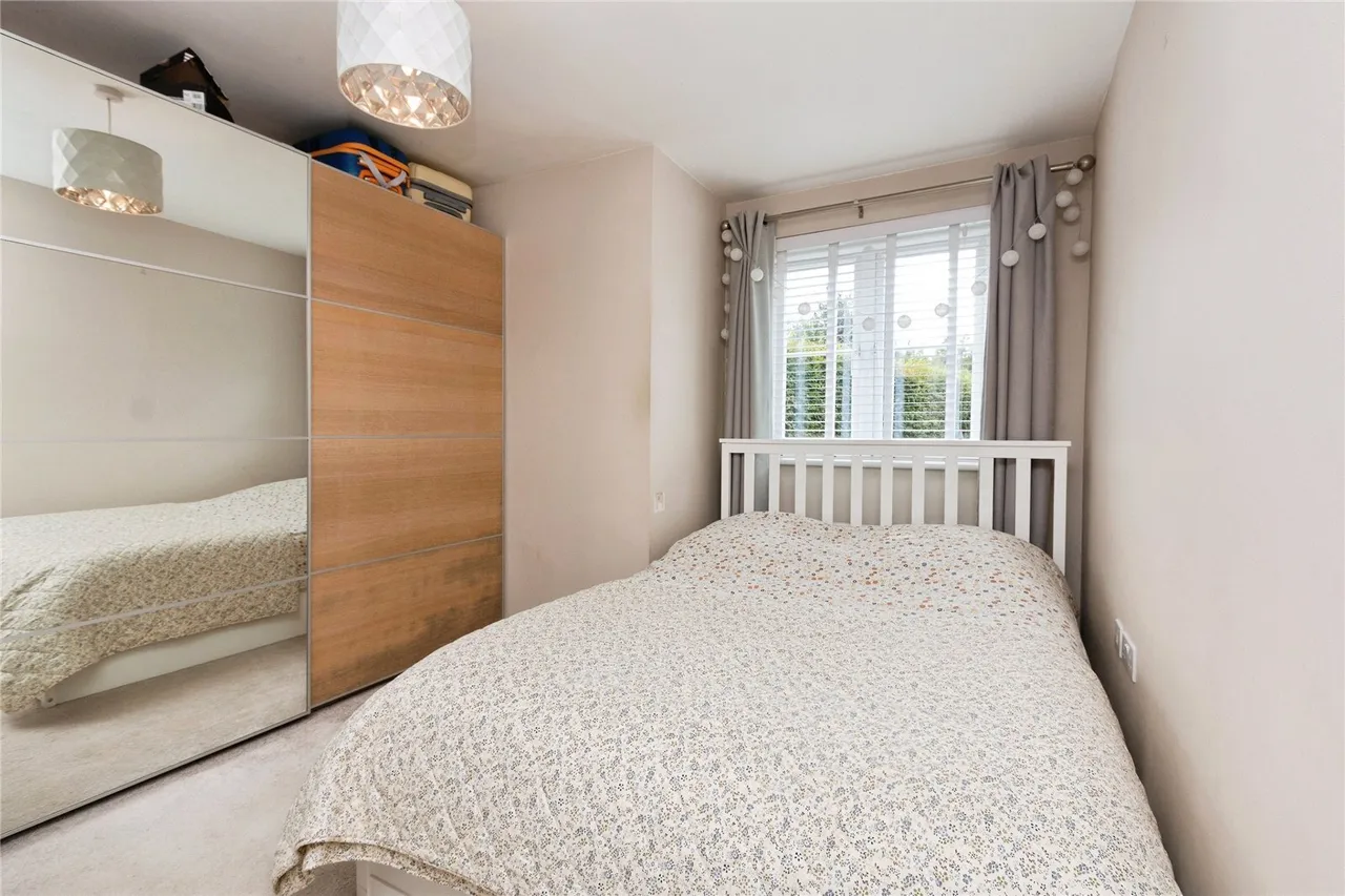 Wiltshire Crescent, Basingstoke, RG22, photo 12