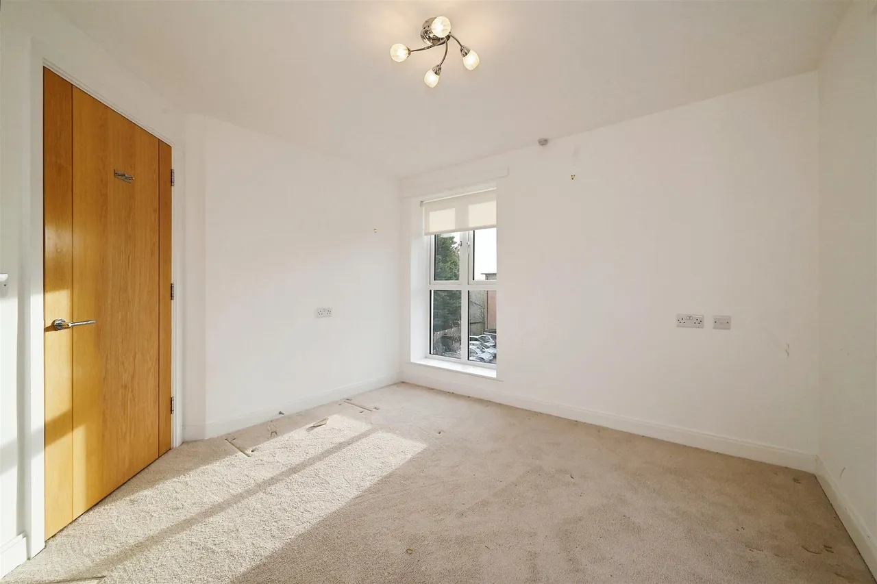 Reading Road, Henley-On-Thames, RG9, photo 12