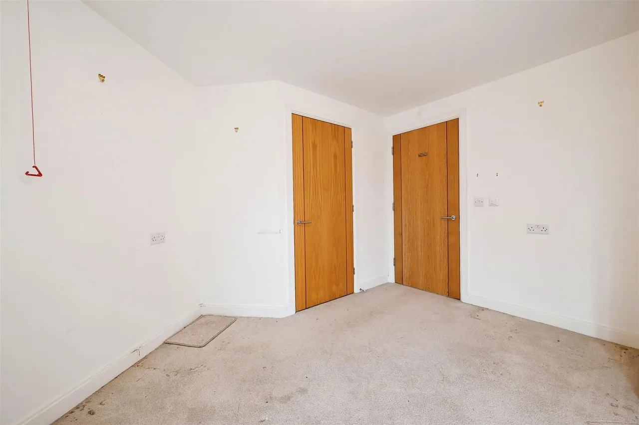 Reading Road, Henley-On-Thames, RG9, photo 13