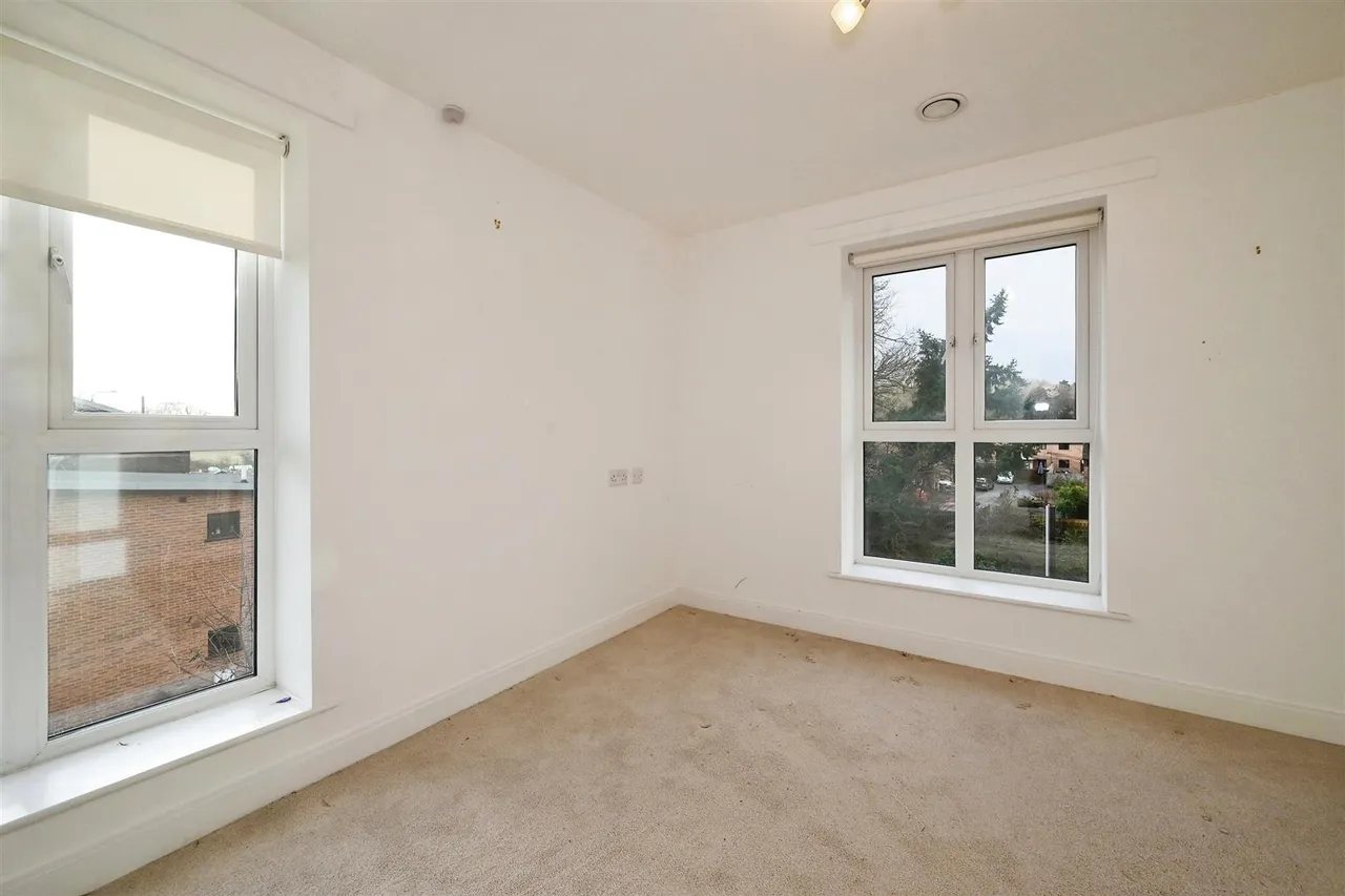 Reading Road, Henley-On-Thames, RG9, photo 8