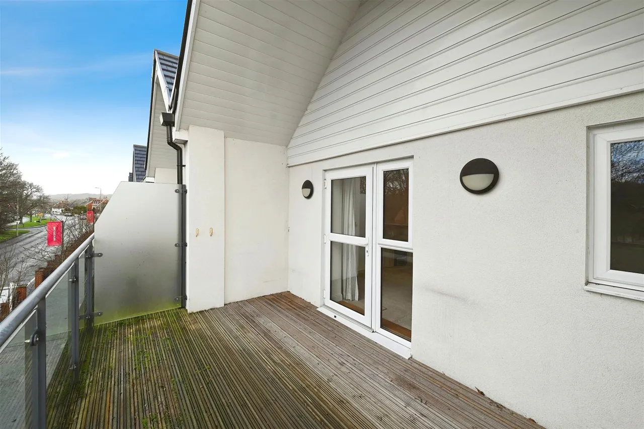 Reading Road, Henley-On-Thames, RG9, photo 7