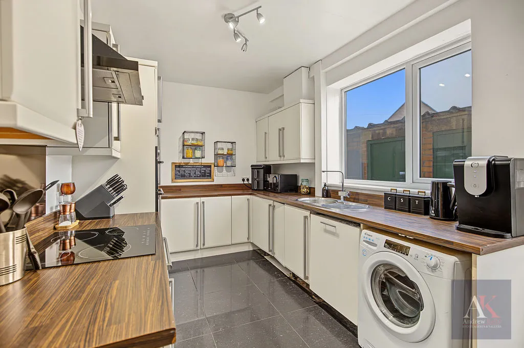 Oakcliffe Road, Rochdale, OL12, photo 5