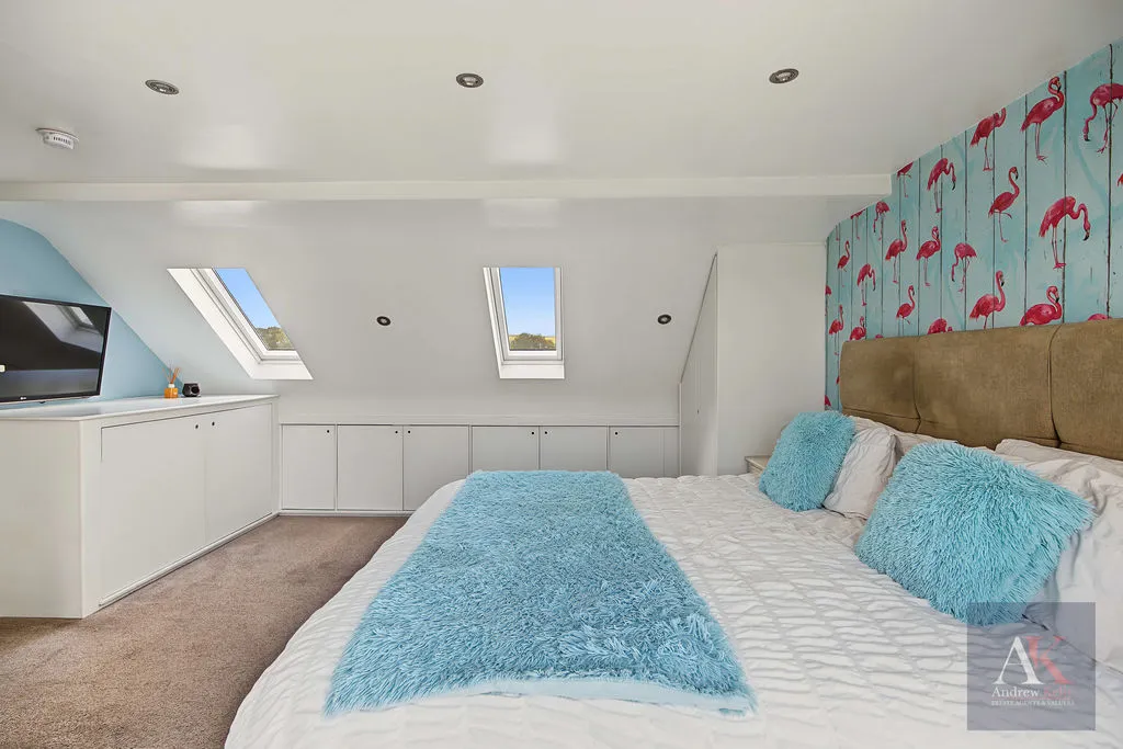 Oakcliffe Road, Rochdale, OL12, photo 13