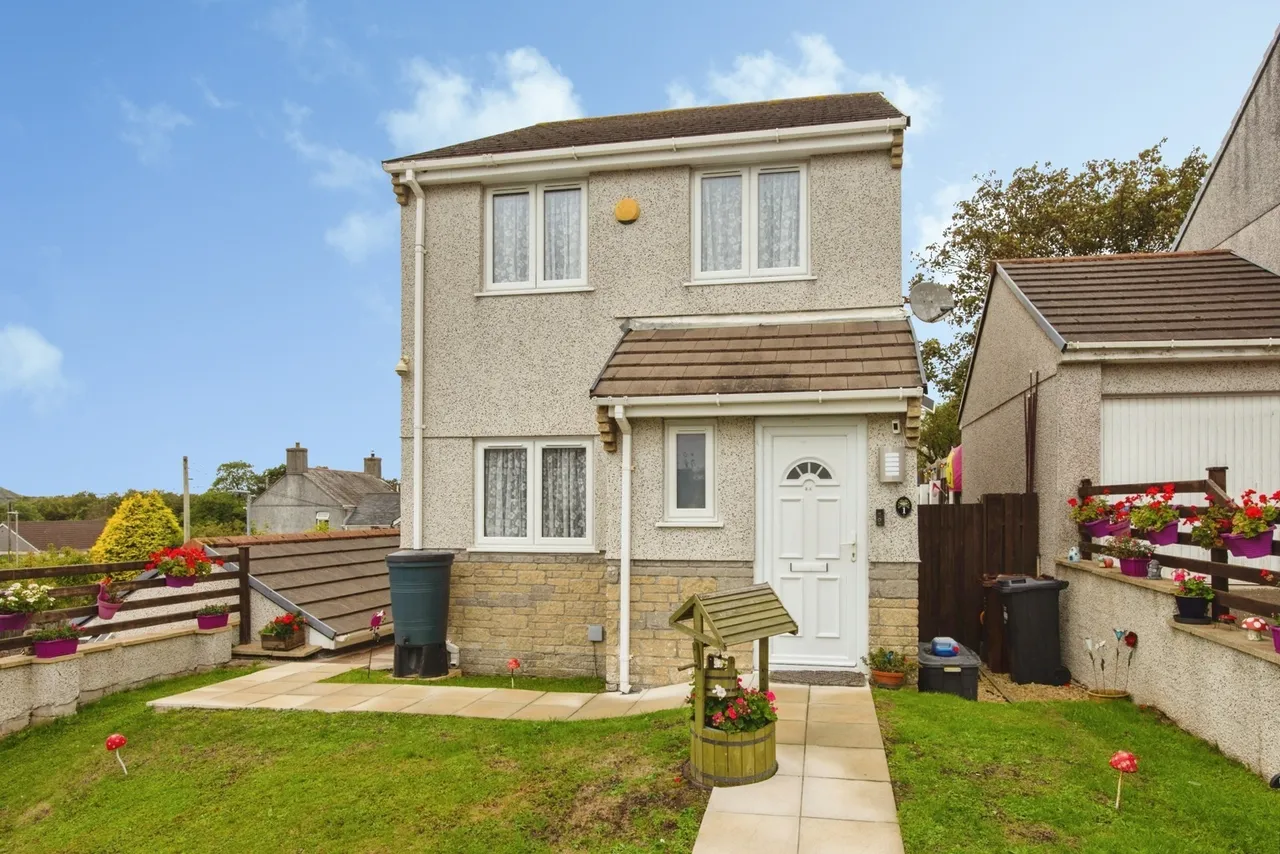 3 bed house for sale, Hillside Meadows, Foxhole, PL26