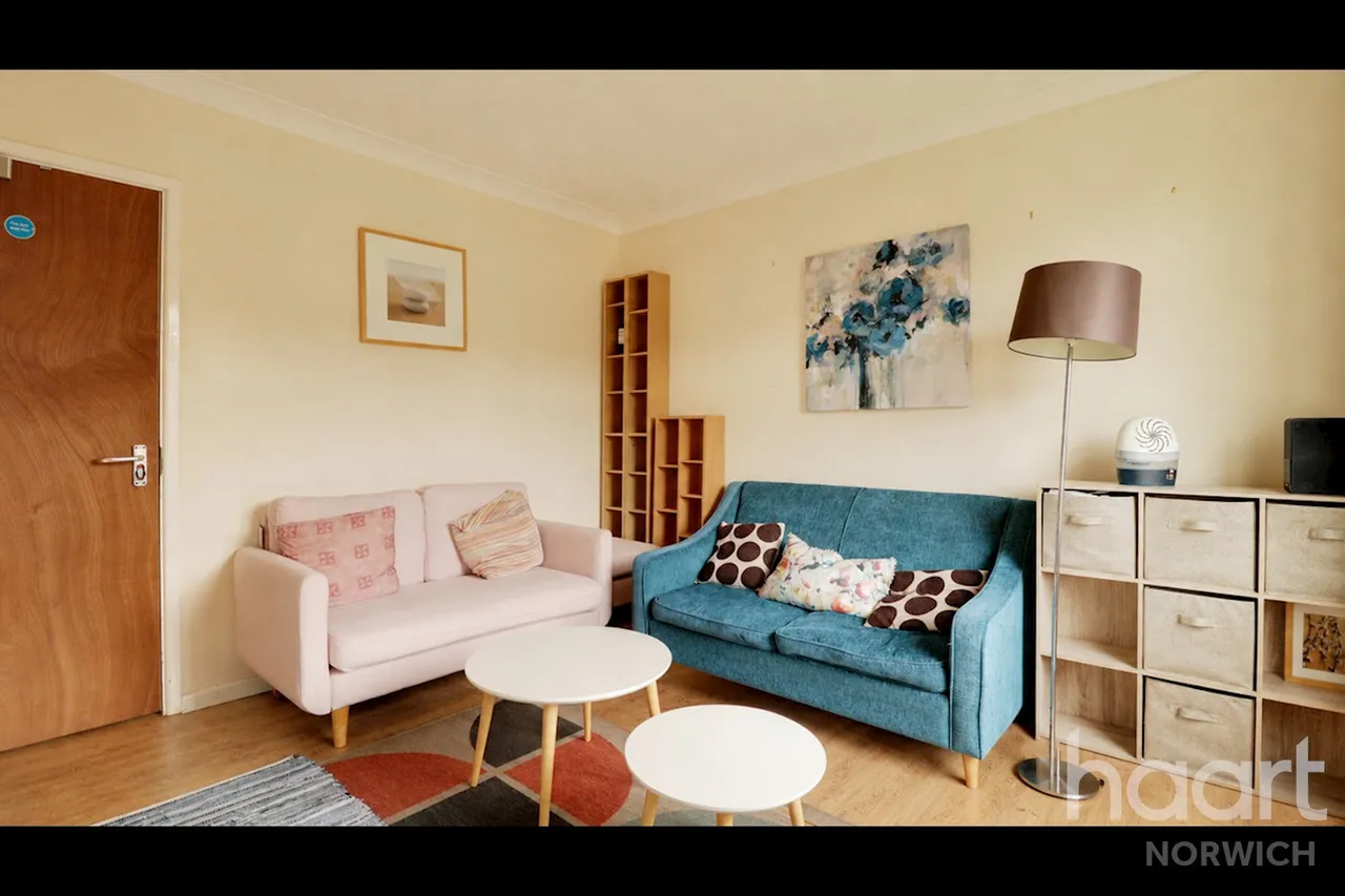Calthorpe Road, NR5, photo 2