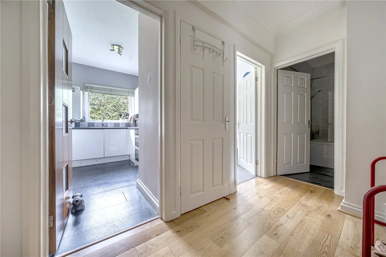 Thirlestane House, Uxbridge Road, Hampton Hill, TW12 1AX, photo 6