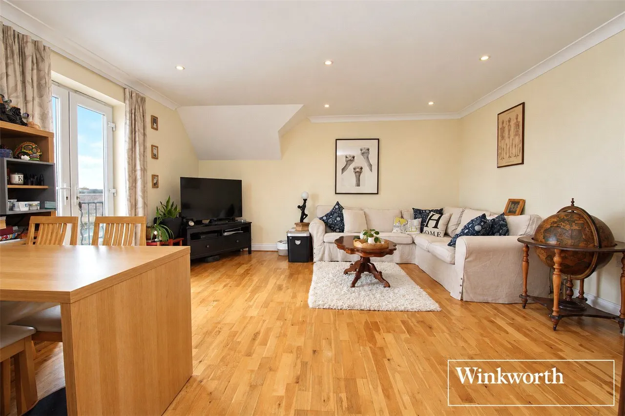 Croxdale Road, Borehamwood, WD6, photo 4