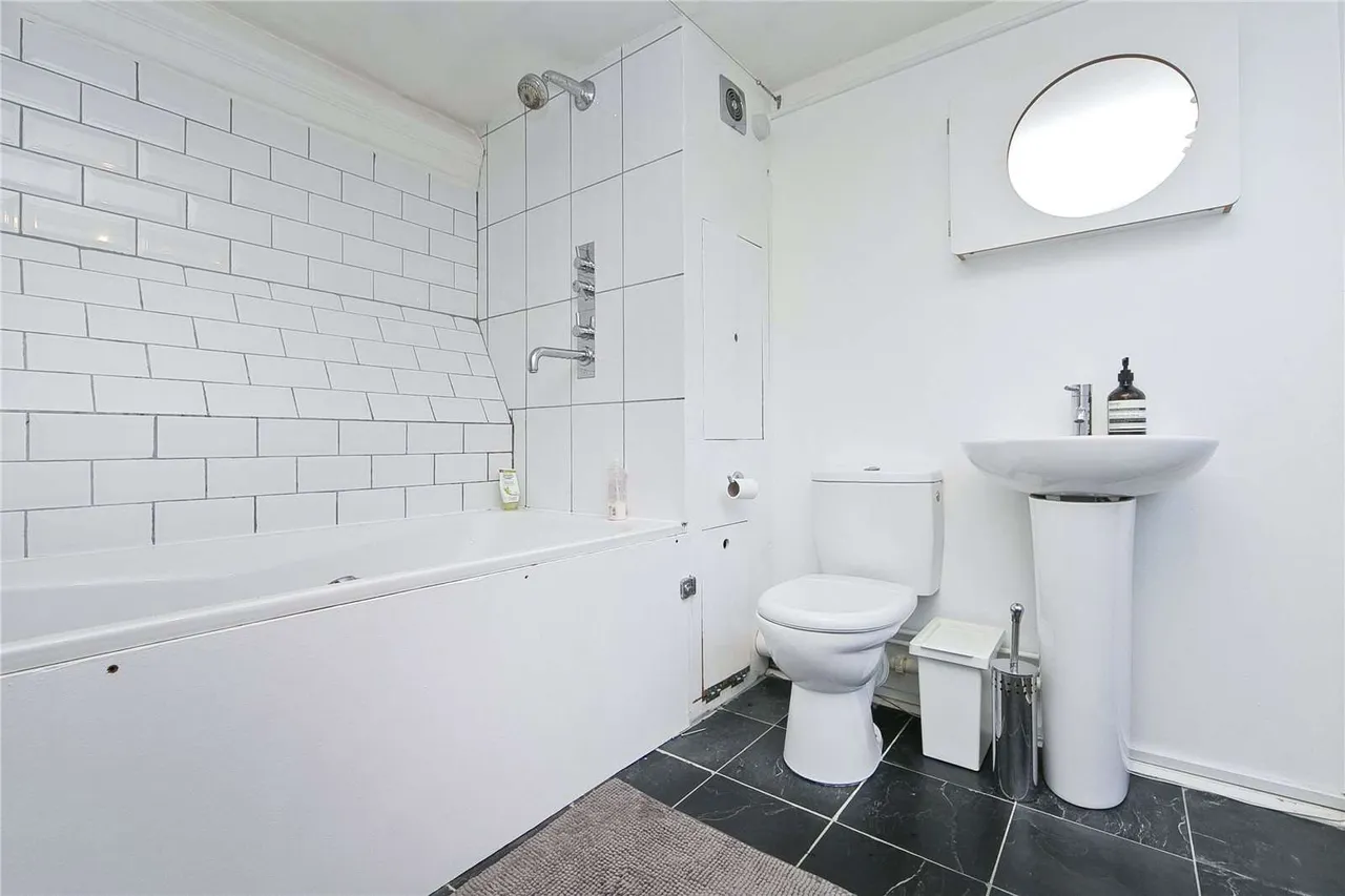 Bramshaw Road, London, E9, photo 8