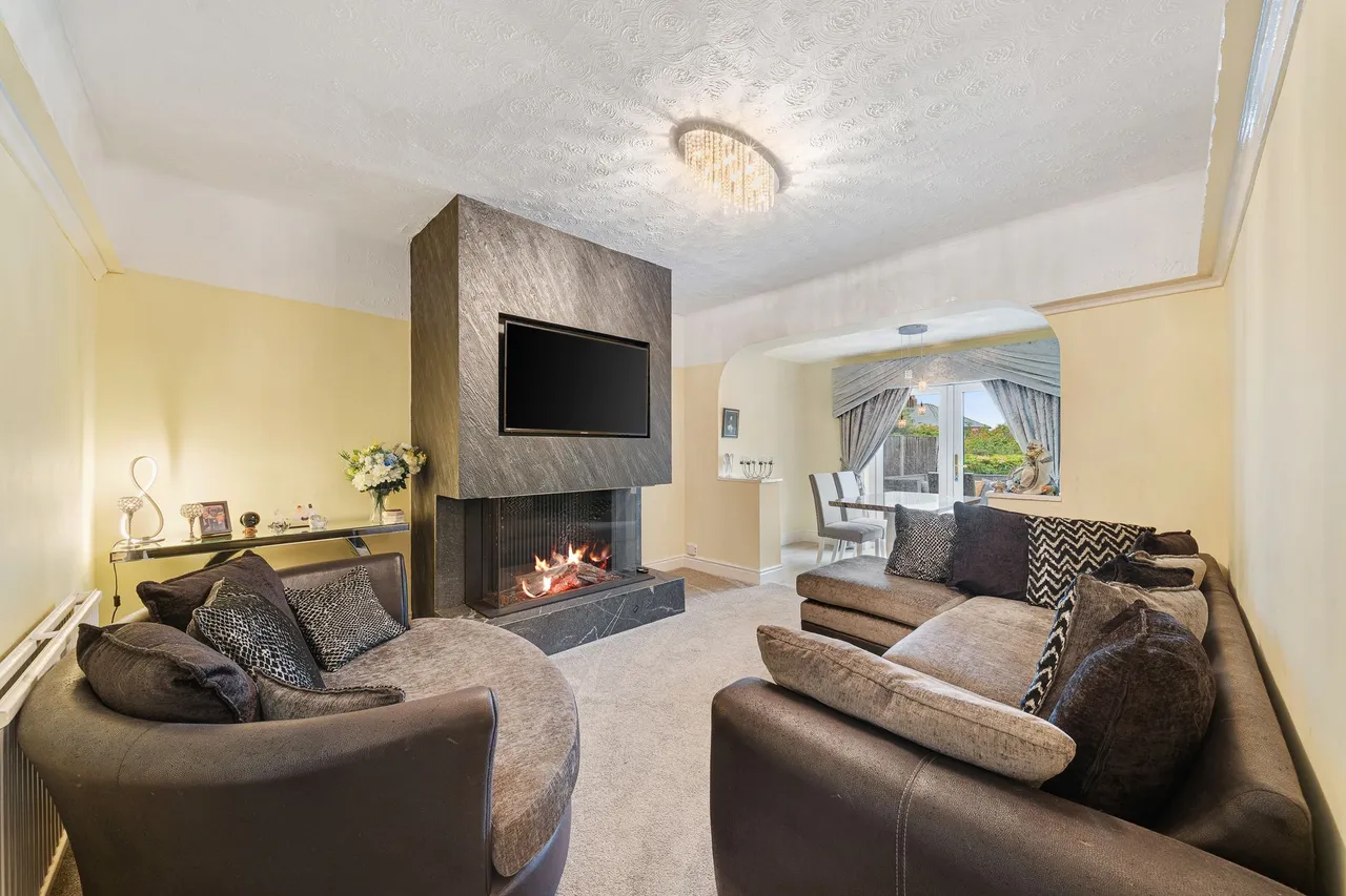 Kingsway, Widnes, Widnes, WA8 7QP, photo 3