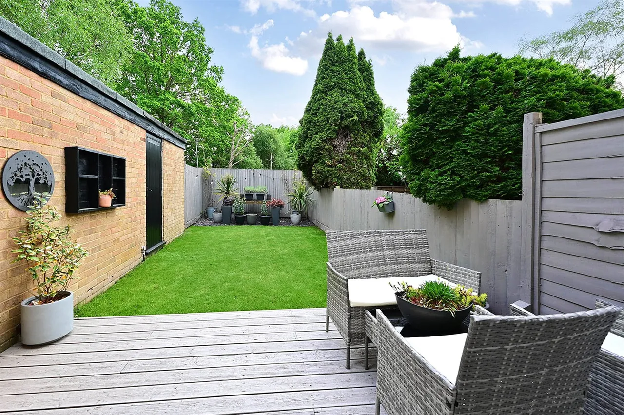 Maple Close, Ash Vale, Guildford, Surrey, GU12 5JZ, photo 7