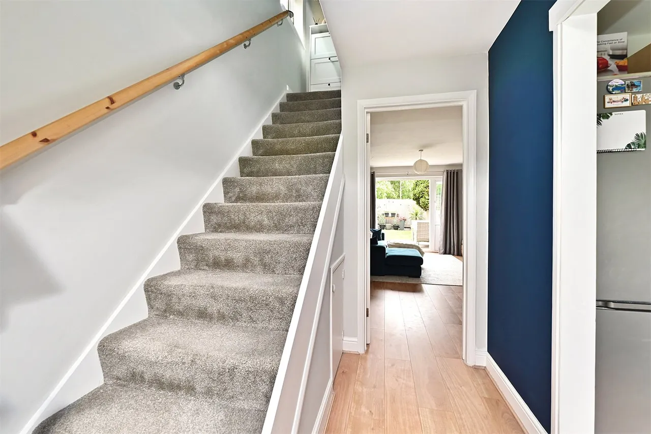 Maple Close, Ash Vale, Guildford, Surrey, GU12 5JZ, photo 6