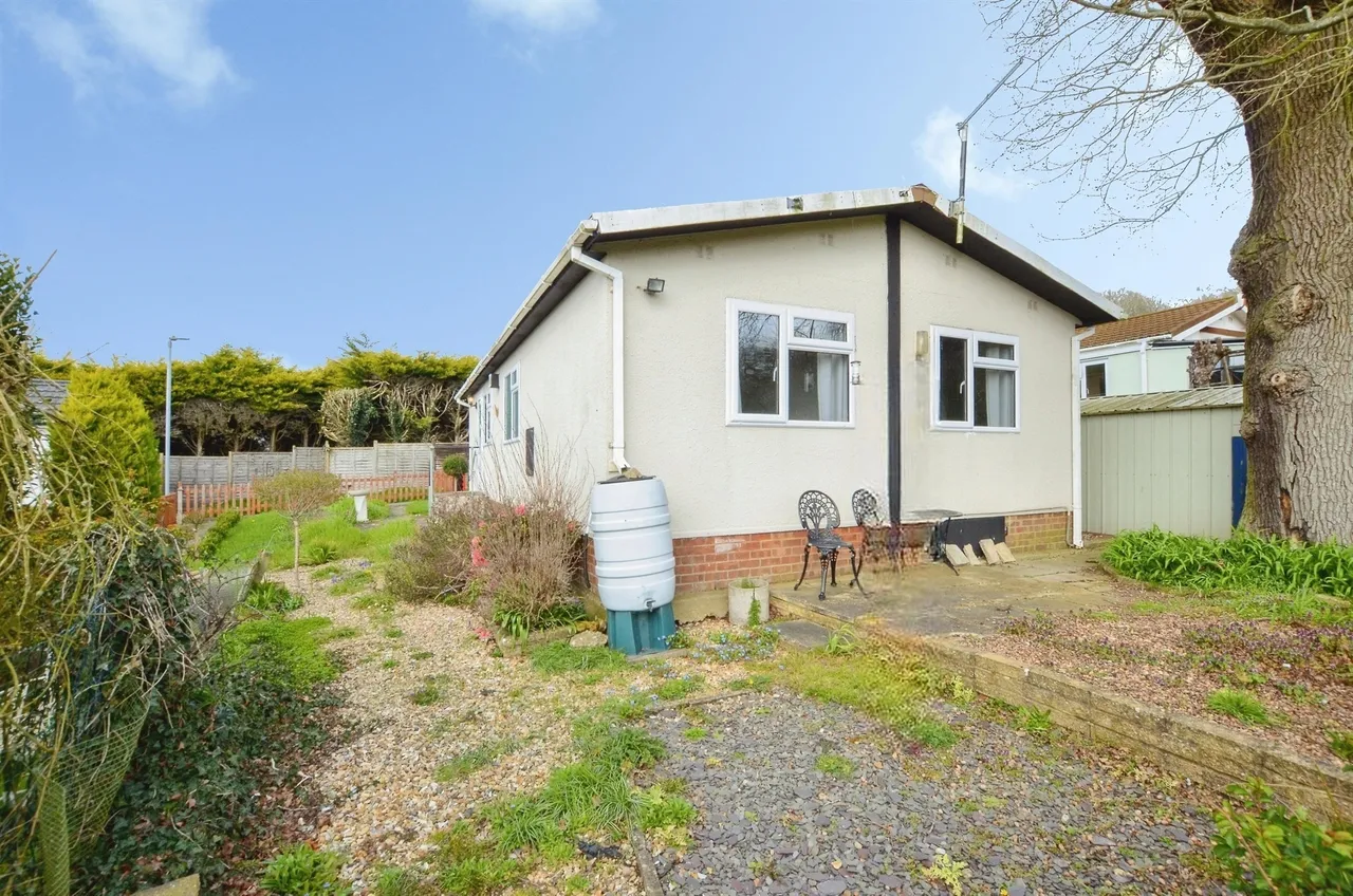Bower Heath Lane, Harpenden, AL5, photo 11