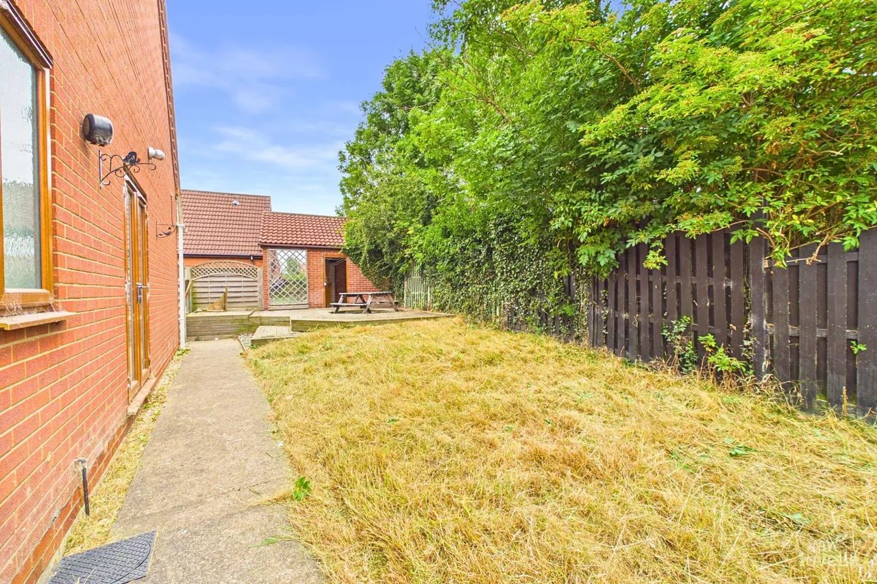 The Close, Goxhill, DN19, photo 32