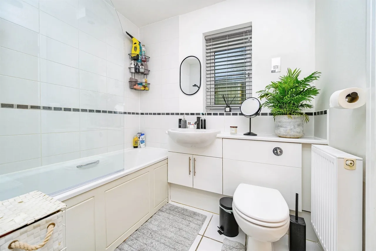 Sheepcot Lane, Watford, WD25, photo 13