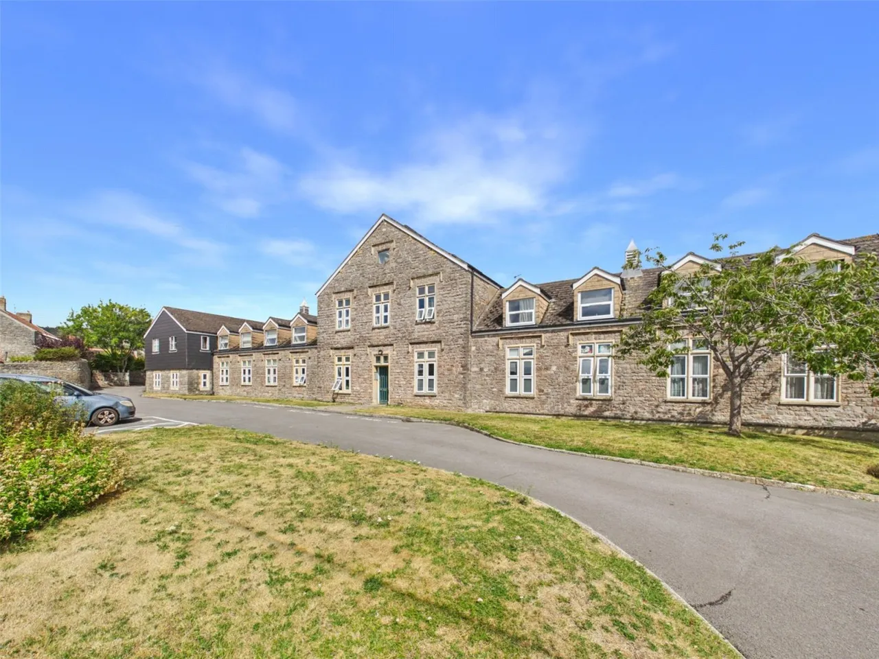 2 bed property for sale, Lower North Street, Cheddar, BS27
