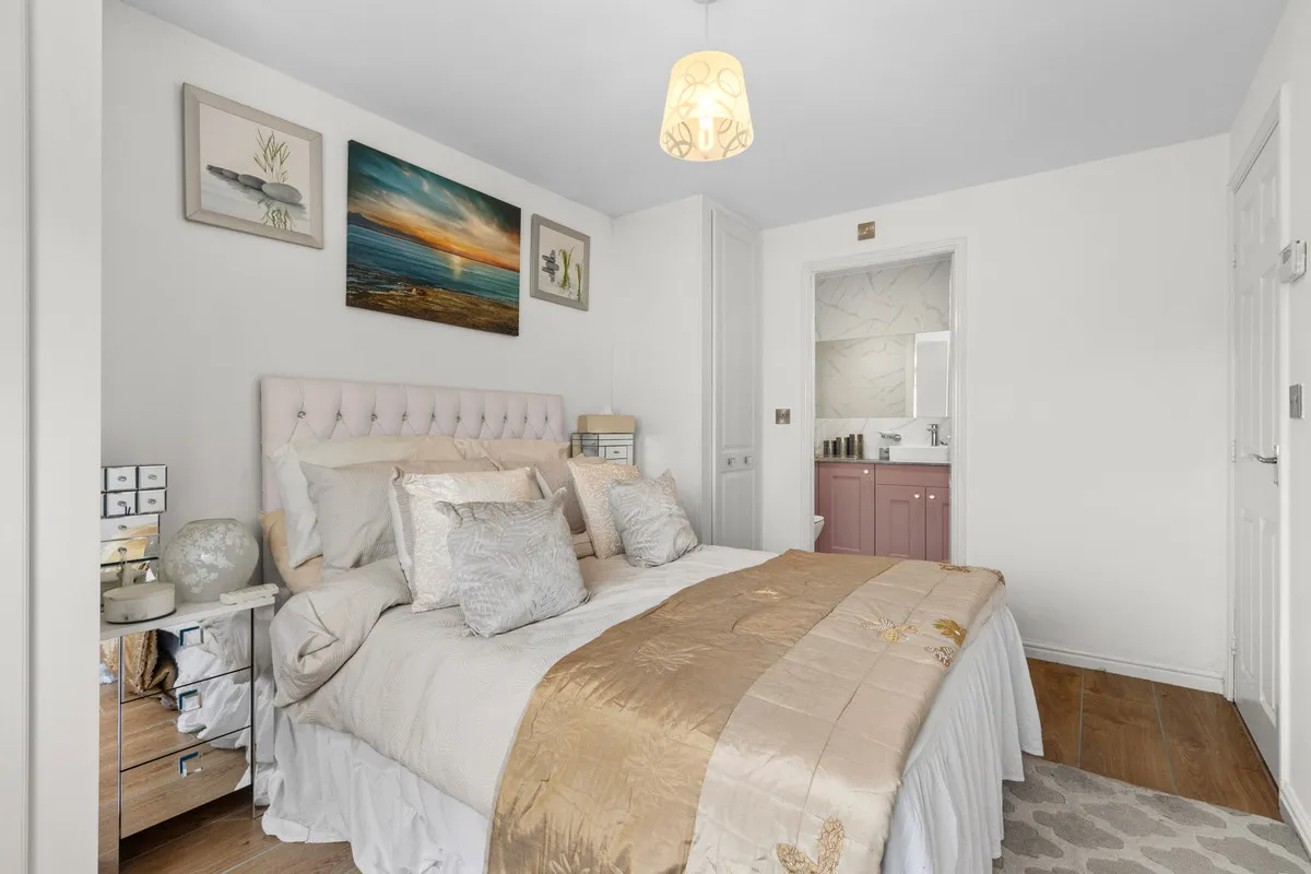 Prior Croft, Rotherham, S63, photo 9