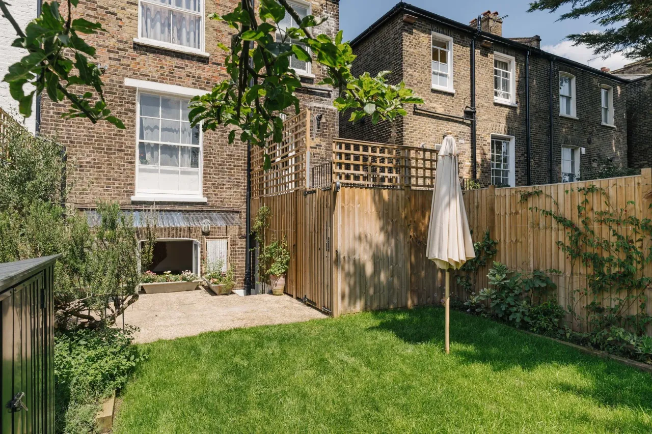 Shrubland Road, London Fields E8, photo 12