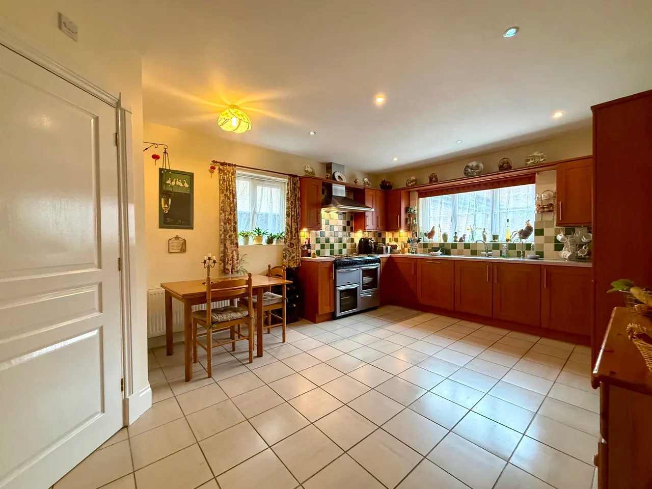 Badgers Brook, Swindon, Wiltshire, SN4 9DG, photo 2