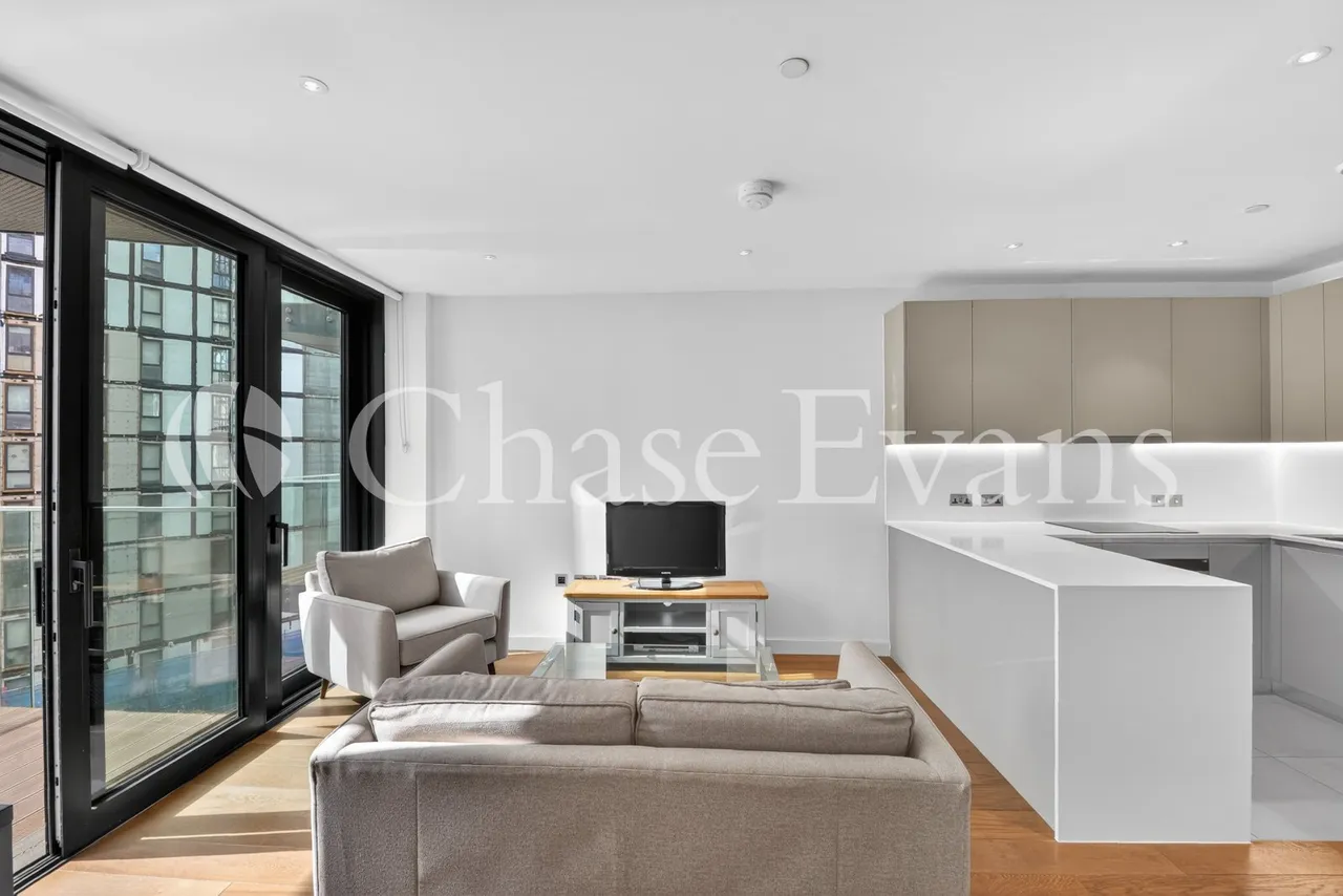 Pienna Apartments, North West Village, Elvin Gardens, Exhibition Way, Wembley, London, HA9, photo 6