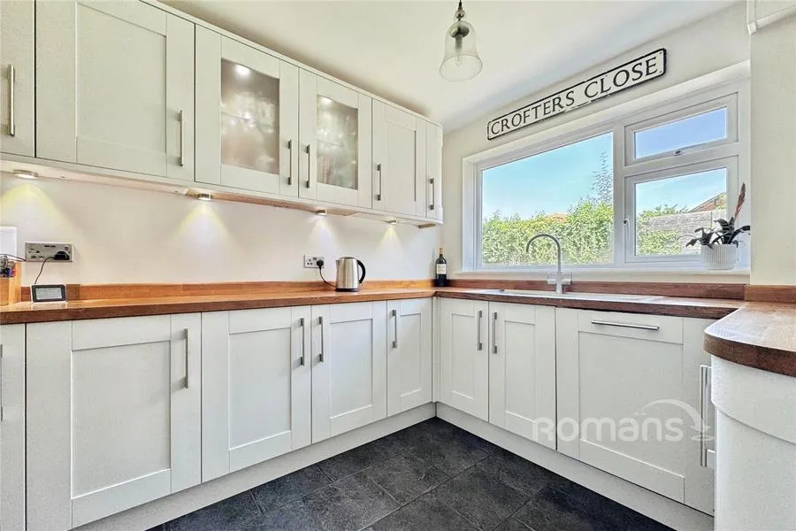 Crofters Close, Sandhurst, GU47, photo 16