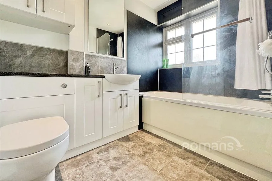 Crofters Close, Sandhurst, GU47, photo 10