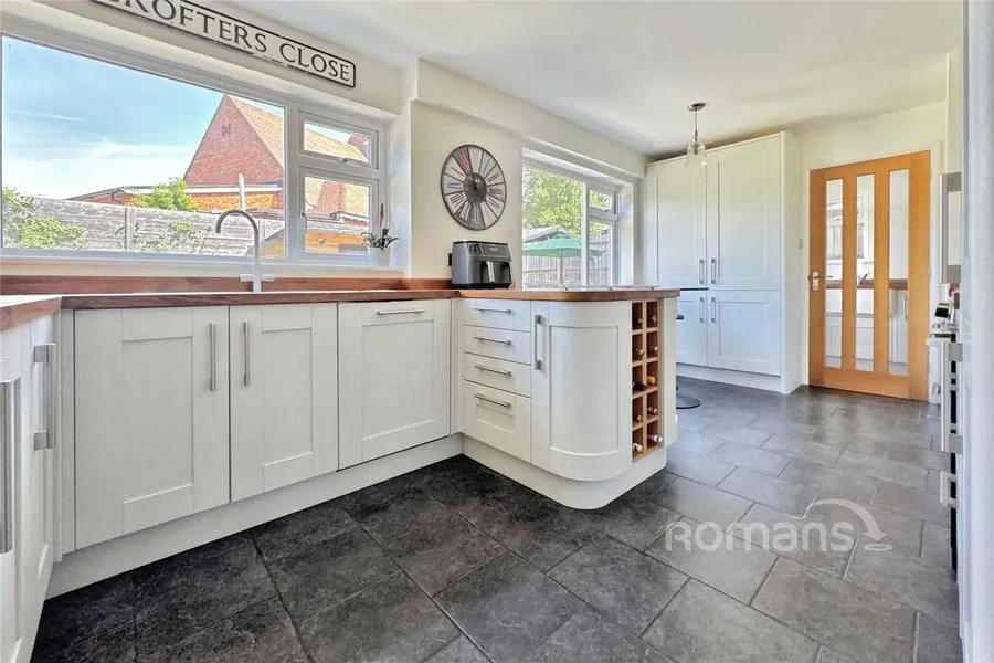 Crofters Close, Sandhurst, GU47, photo 14
