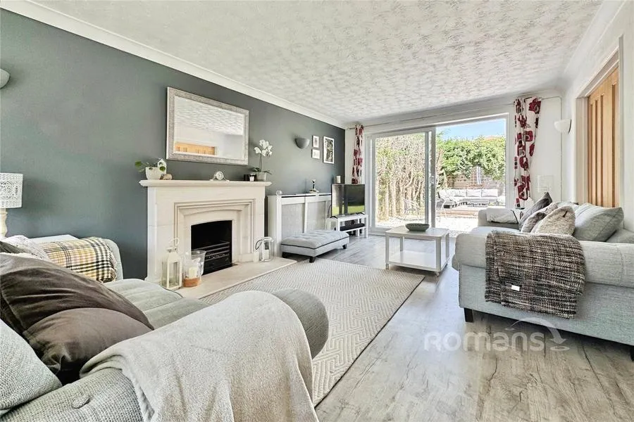 Crofters Close, Sandhurst, GU47, photo 12
