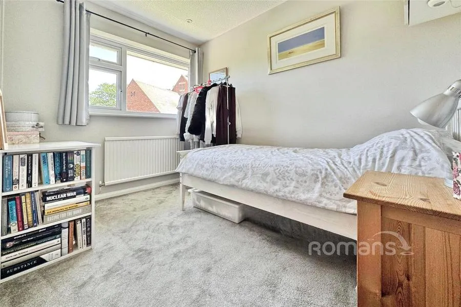Crofters Close, Sandhurst, GU47, photo 20