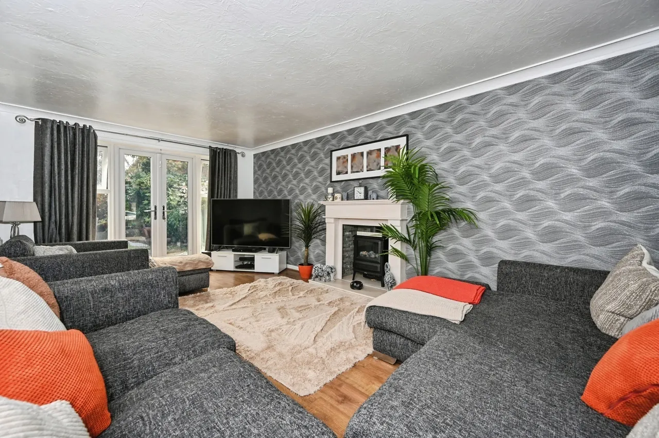 Hadleigh Close, Great Sankey, Warrington, Cheshire, WA5, photo 3
