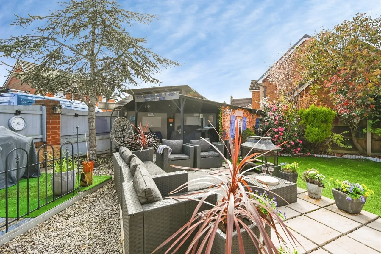 Hadleigh Close, Great Sankey, Warrington, Cheshire, WA5, photo 29