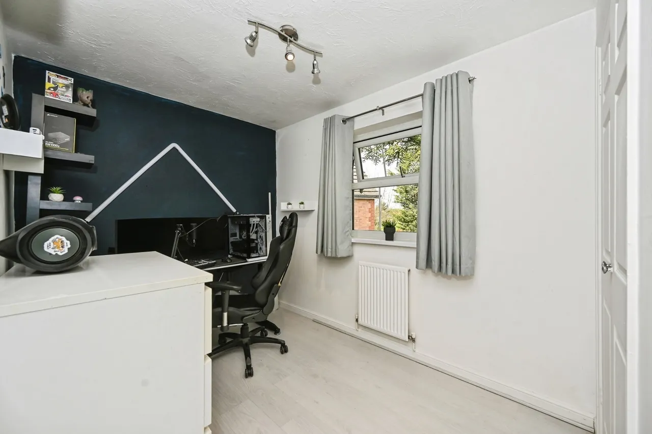 Hadleigh Close, Great Sankey, Warrington, Cheshire, WA5, photo 25