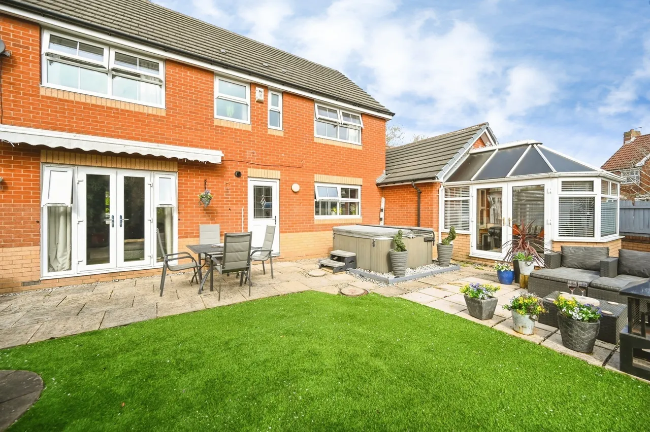 Hadleigh Close, Great Sankey, Warrington, Cheshire, WA5, photo 30