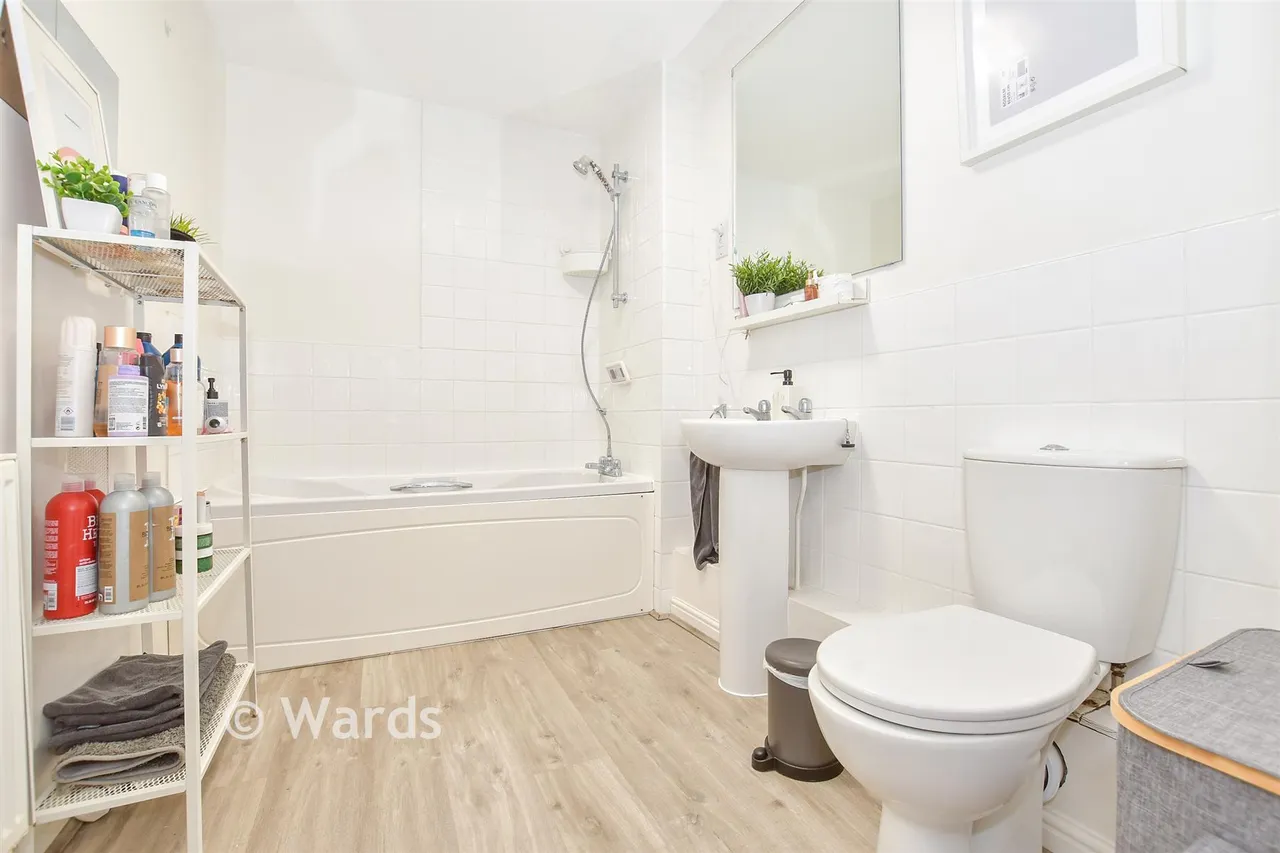 Melrose Close, Maidstone, ME15, photo 7