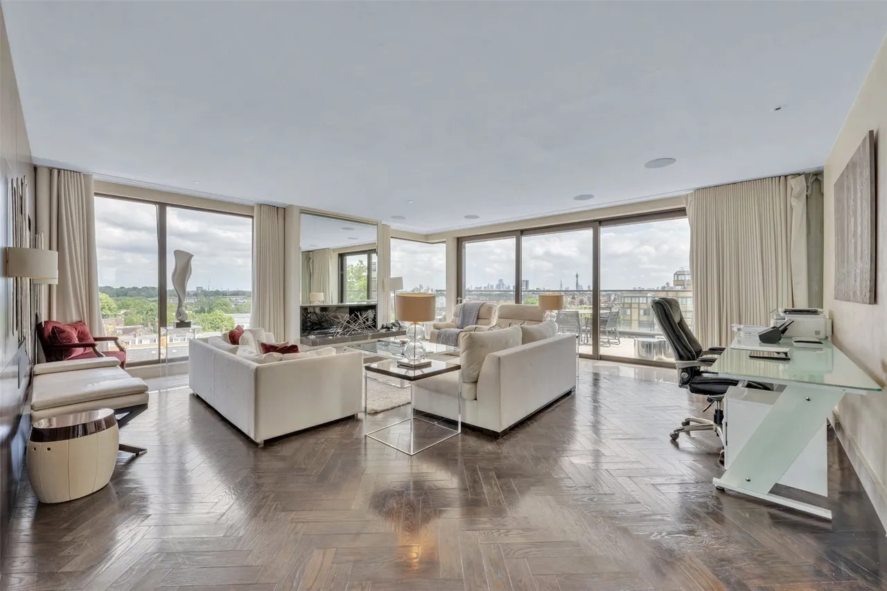 4 bed flat to rent, Finchley Road, St John's Wood, NW8