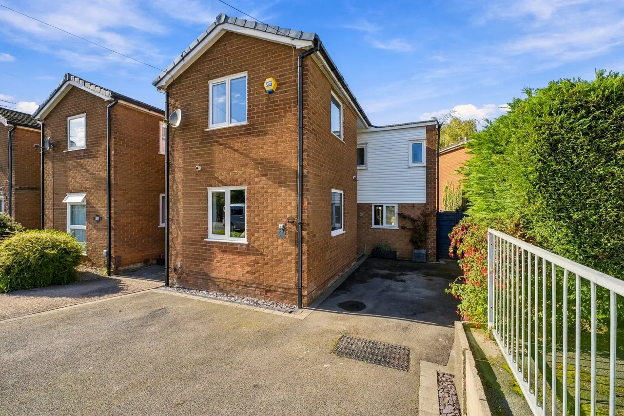 3 bed house for sale, Goyt Avenue, Marple, SK6