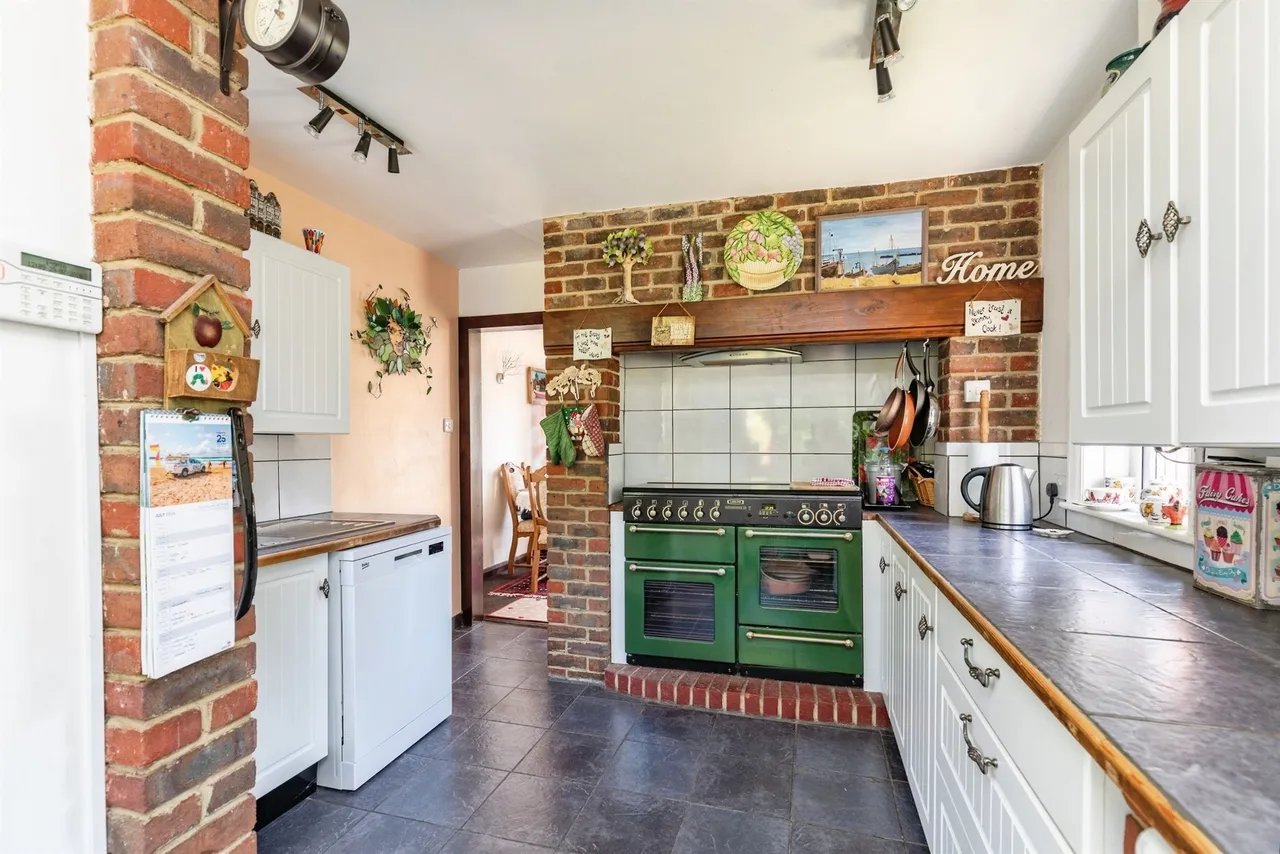 Briar Close, Fairlight, TN35, photo 4