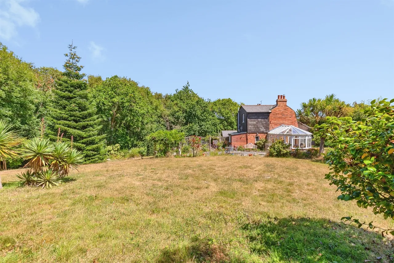 Briar Close, Fairlight, TN35, photo 19