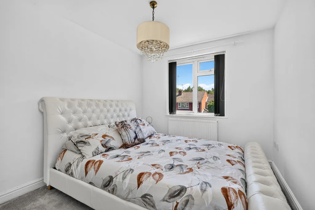 Fletcher Road, Ottershaw KT16 0JZ, photo 12
