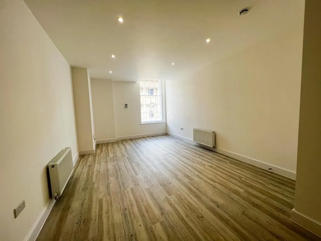Lowgate, Hull, HU1, photo 5