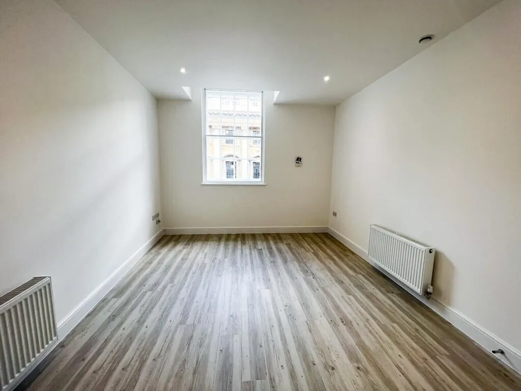 Lowgate, Hull, HU1, photo 15