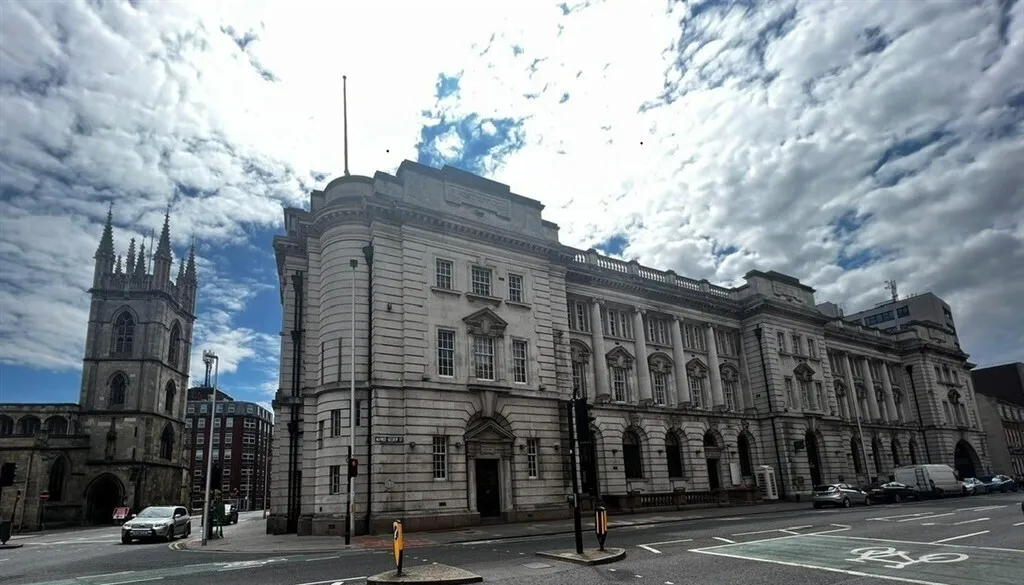 17 bed flat for sale, Lowgate, Hull, HU1