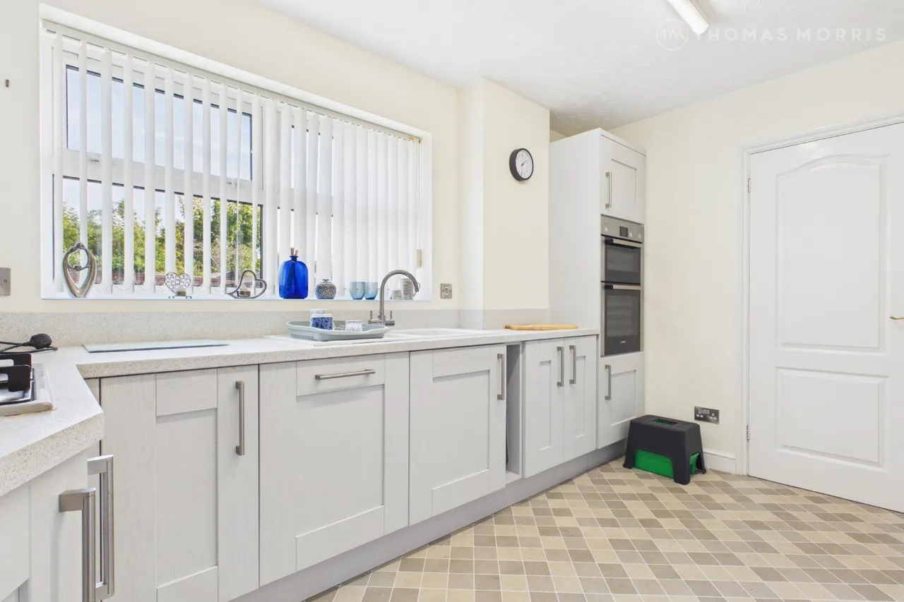 Orchard Close, Eaton Ford, PE19, photo 8
