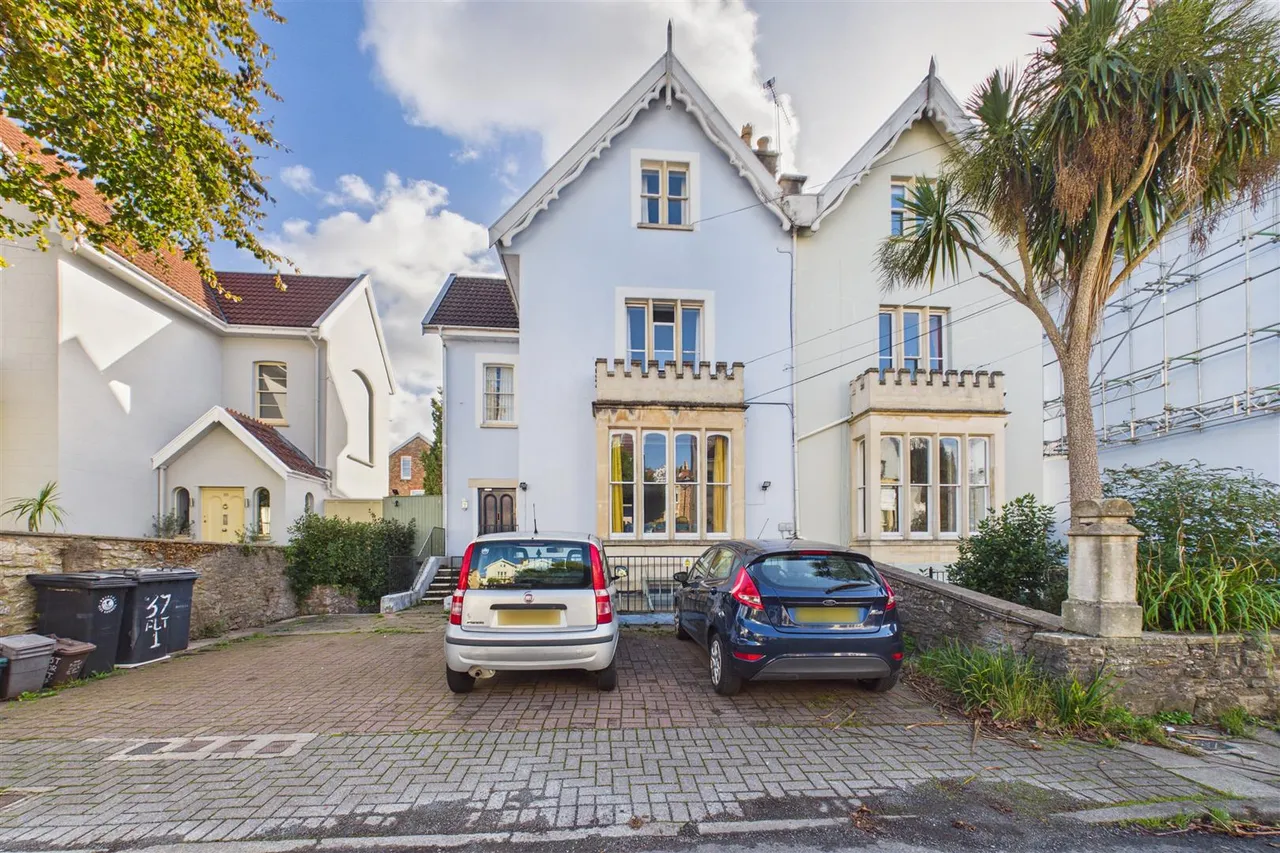 1 bed flat for sale, Wellington Park, Clifton, BS8