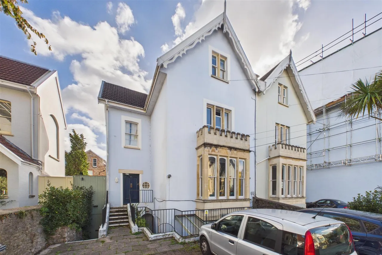 Wellington Park, Clifton, BS8, photo 9