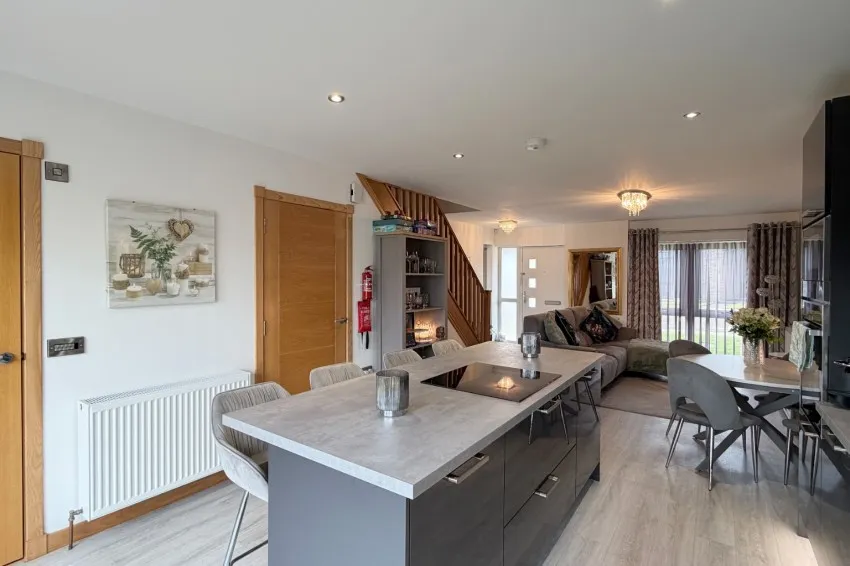 Forth Park Crescent, Kirkcaldy, KY2 5AB, photo 8