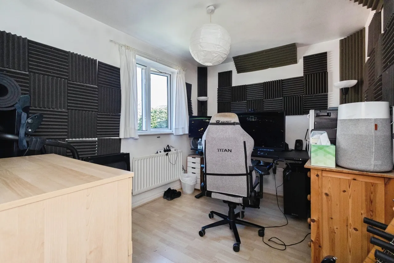 Redvale Drive, Salford, Greater Manchester, M7, photo 9