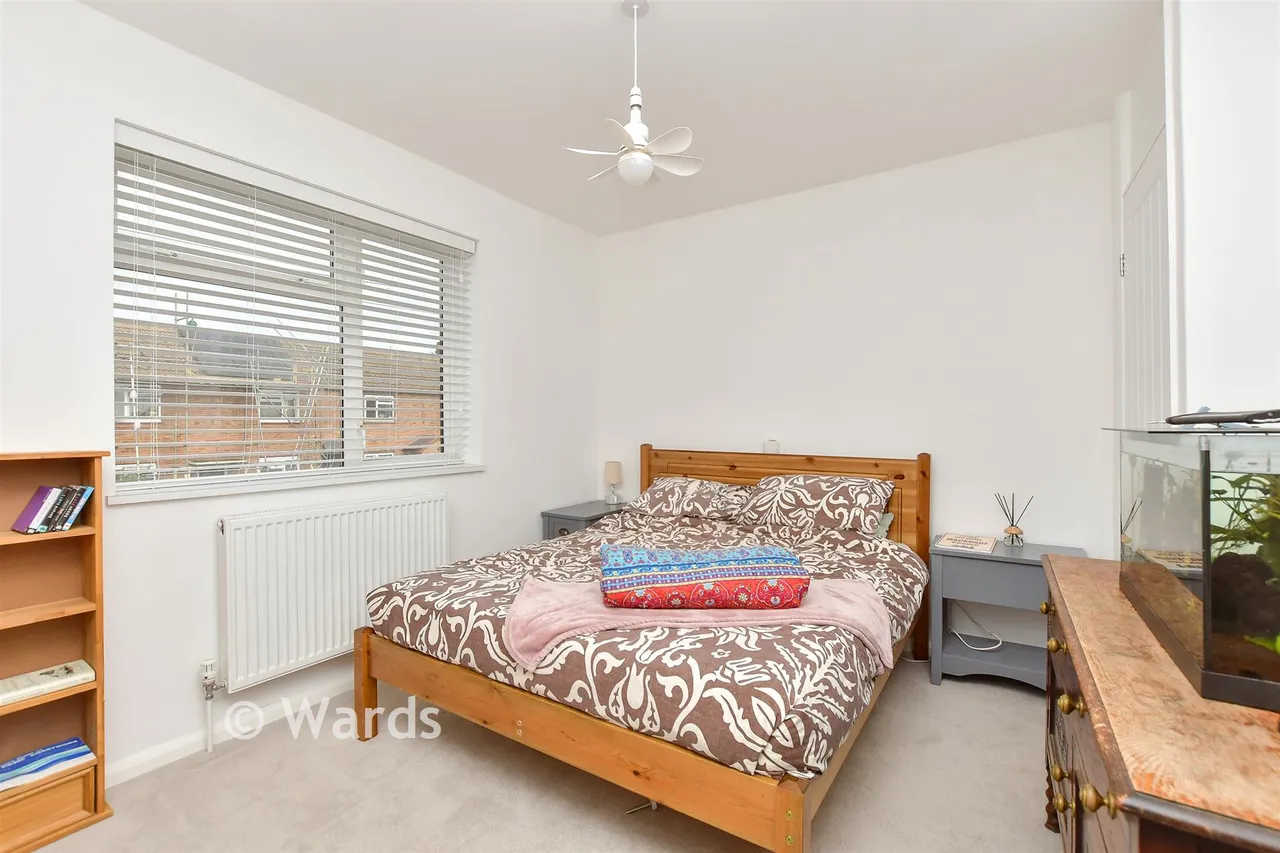Fostall Road, Faversham, ME13, photo 6